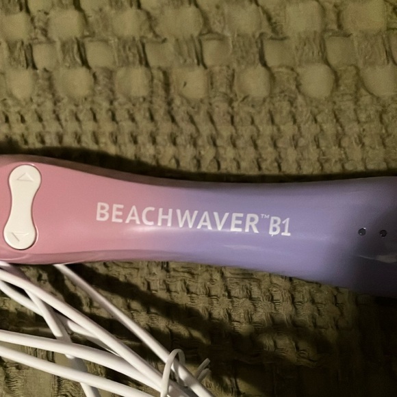 Beachwaver Pink and Purple Hair Curler